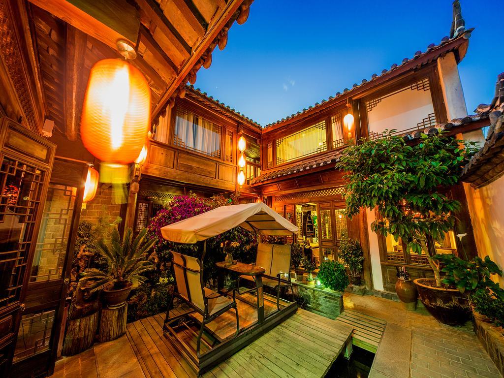 Old Tree Boutique Guesthouse 麗江市 エクステリア 写真