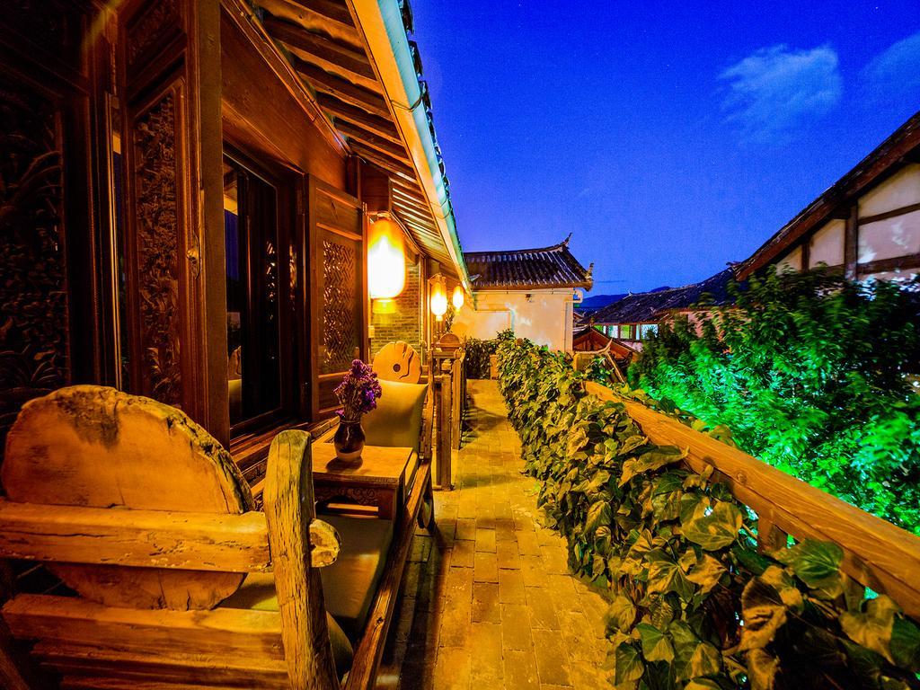 Old Tree Boutique Guesthouse 麗江市 エクステリア 写真
