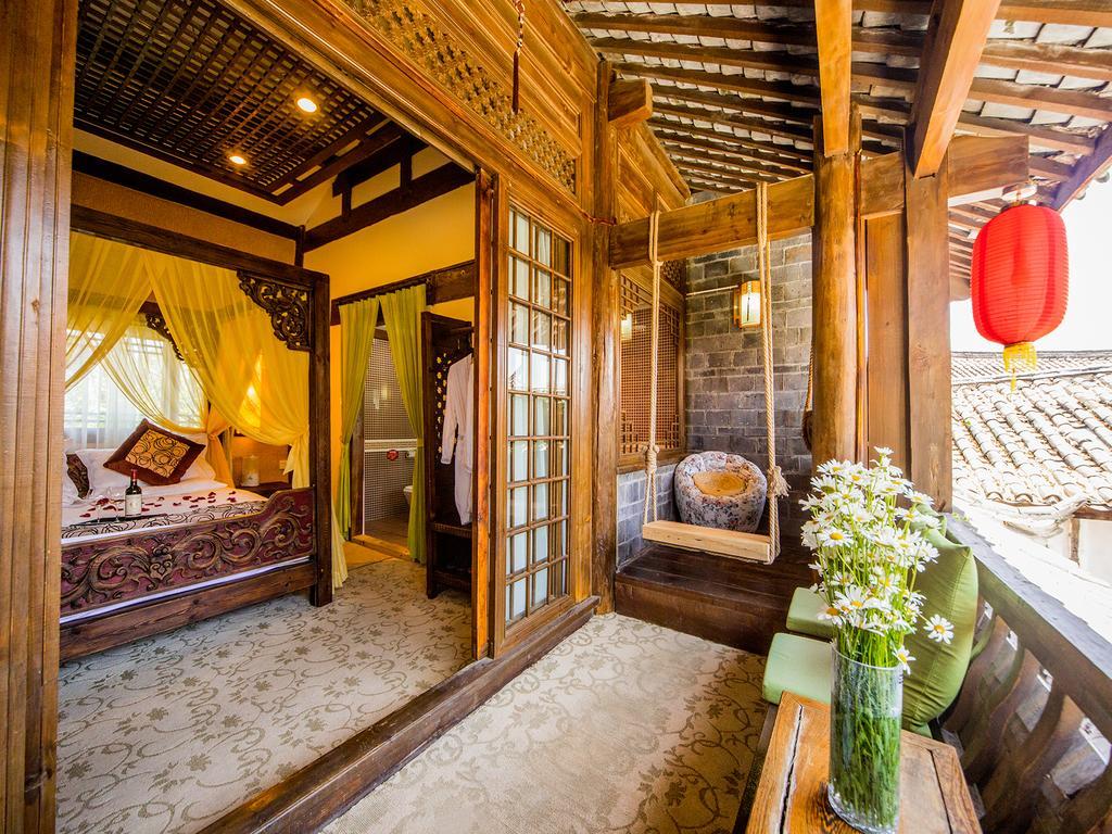 Old Tree Boutique Guesthouse 麗江市 エクステリア 写真