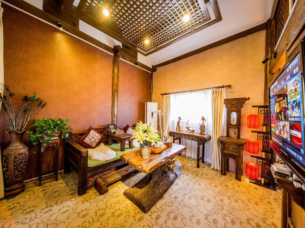 Old Tree Boutique Guesthouse 麗江市 エクステリア 写真