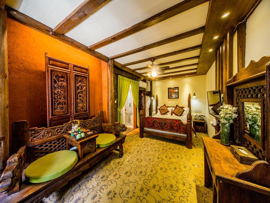 Old Tree Boutique Guesthouse 麗江市 エクステリア 写真