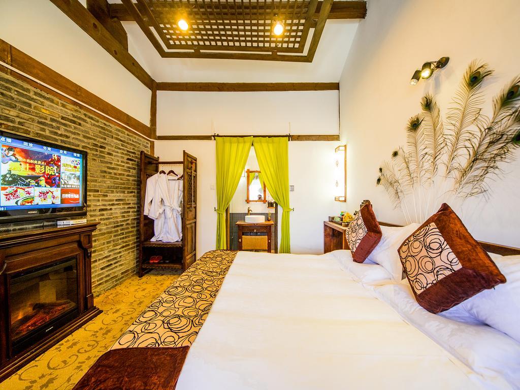 Old Tree Boutique Guesthouse 麗江市 エクステリア 写真